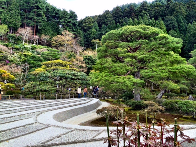 The beautiful sand gardens surrounding the Pavilion.